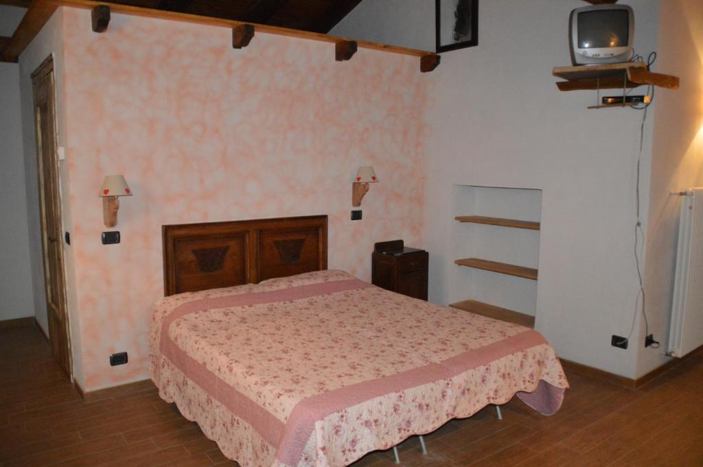 Agriturismo La Meridiana フラボーザ・ソッターナ エクステリア 写真
