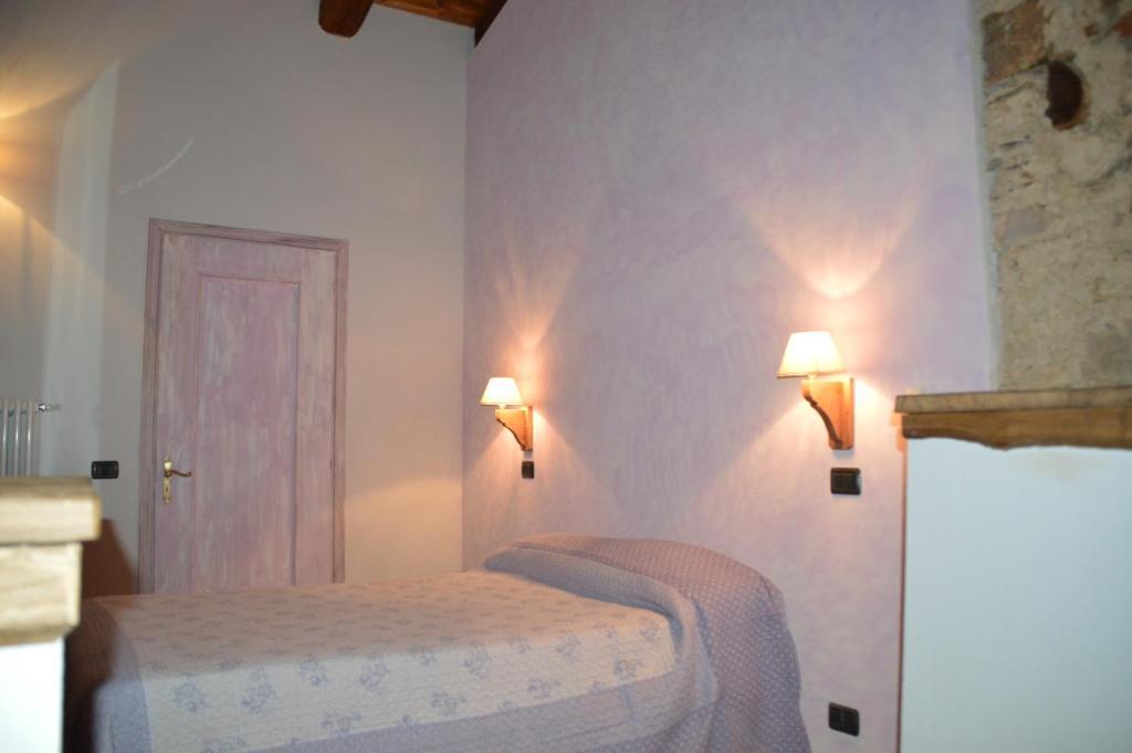 Agriturismo La Meridiana フラボーザ・ソッターナ 部屋 写真