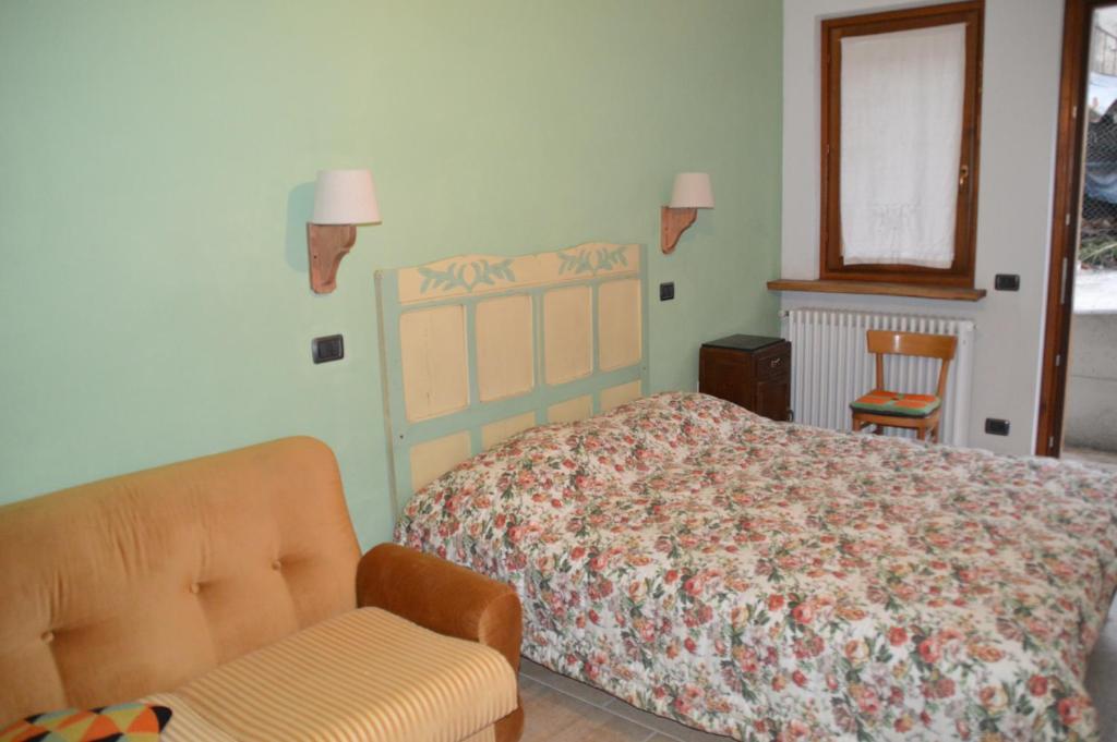 Agriturismo La Meridiana フラボーザ・ソッターナ 部屋 写真
